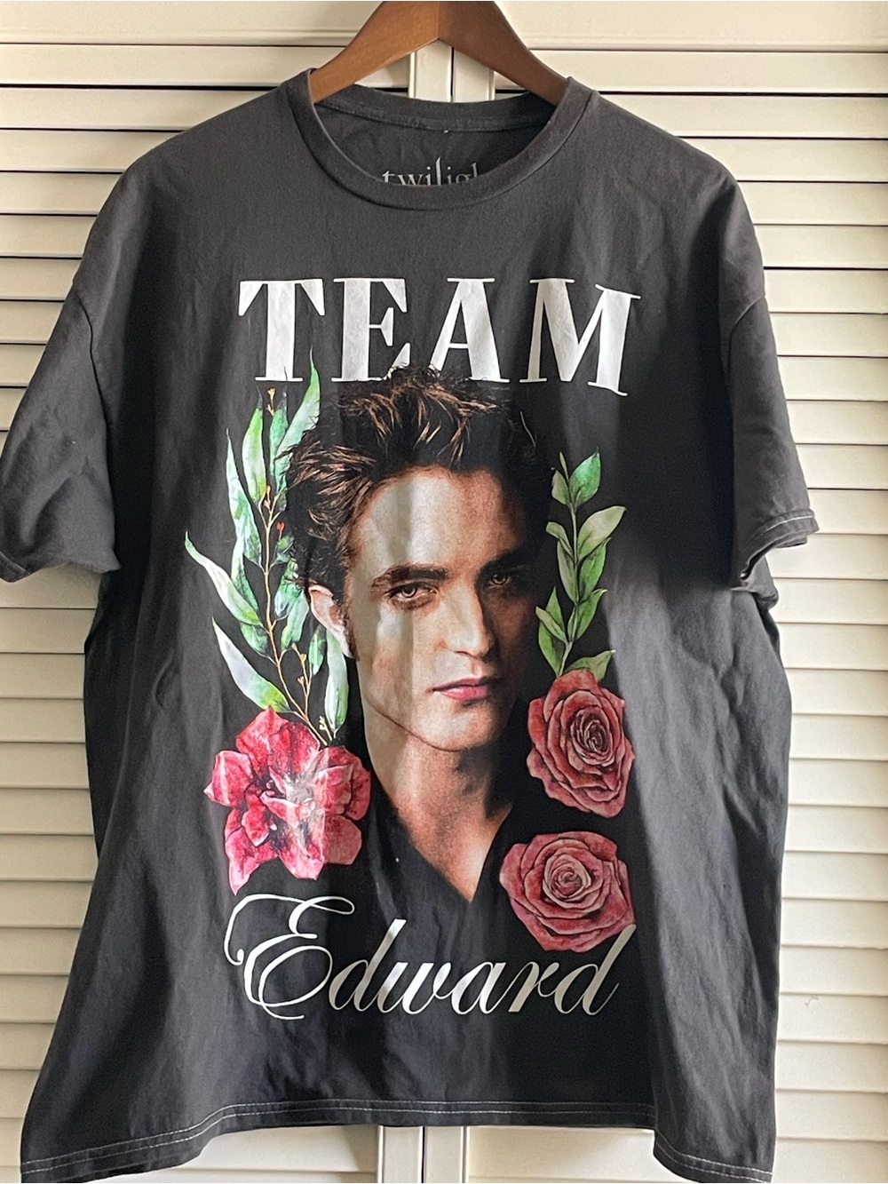 Twilight Black "Team Edward" Graphic Tee with Floral Accents